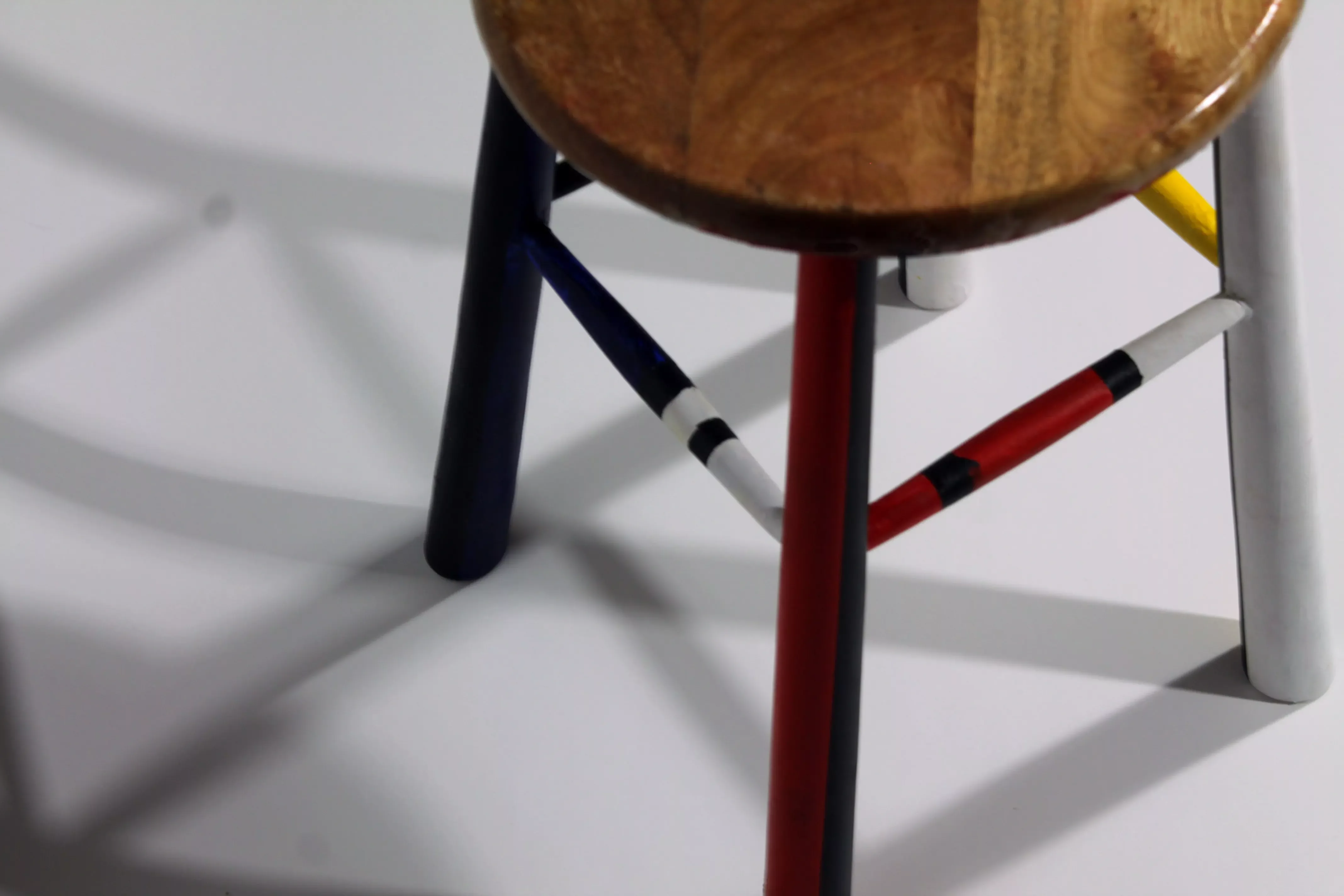 A chair painted to represent Piet Mondriaan's de Stijl.